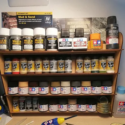 Model wall paint rack for Warhammer miniatures